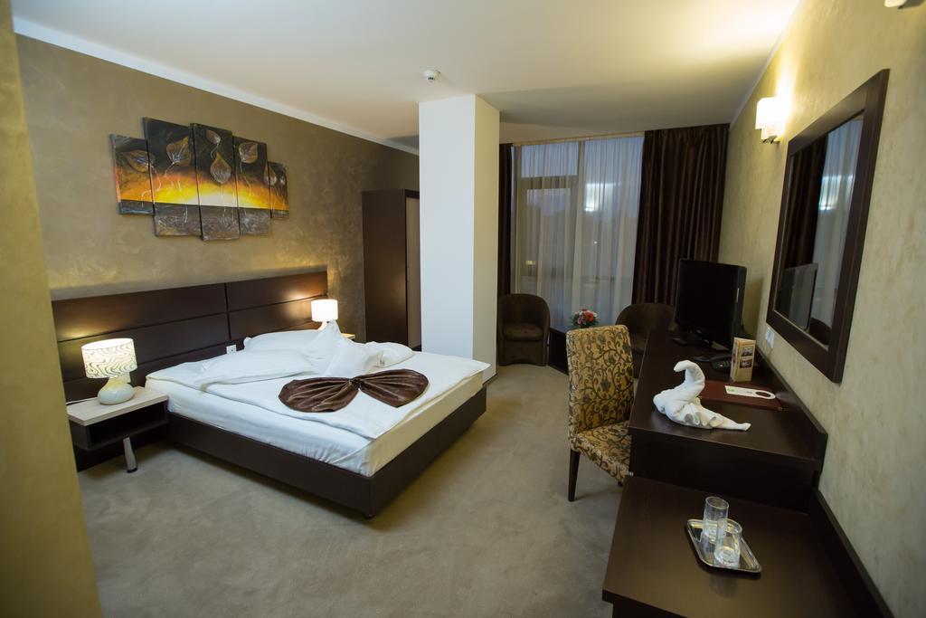 Hotel Meliss Craiova Oda fotoğraf