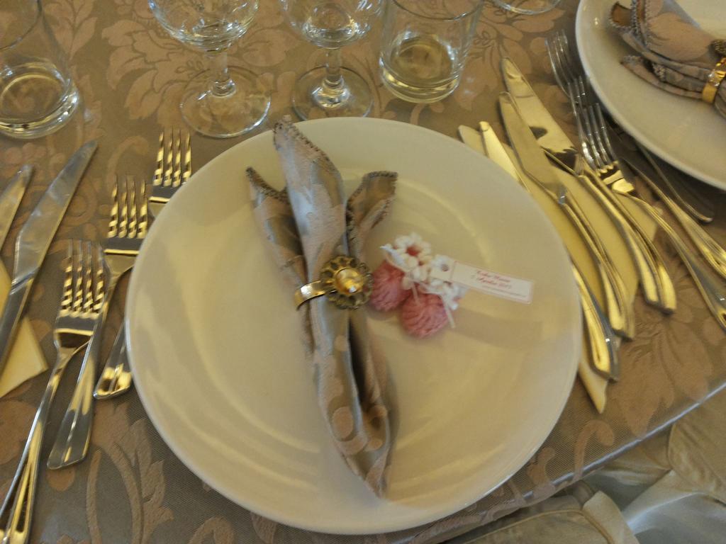 Hotel Meliss Craiova Dış mekan fotoğraf