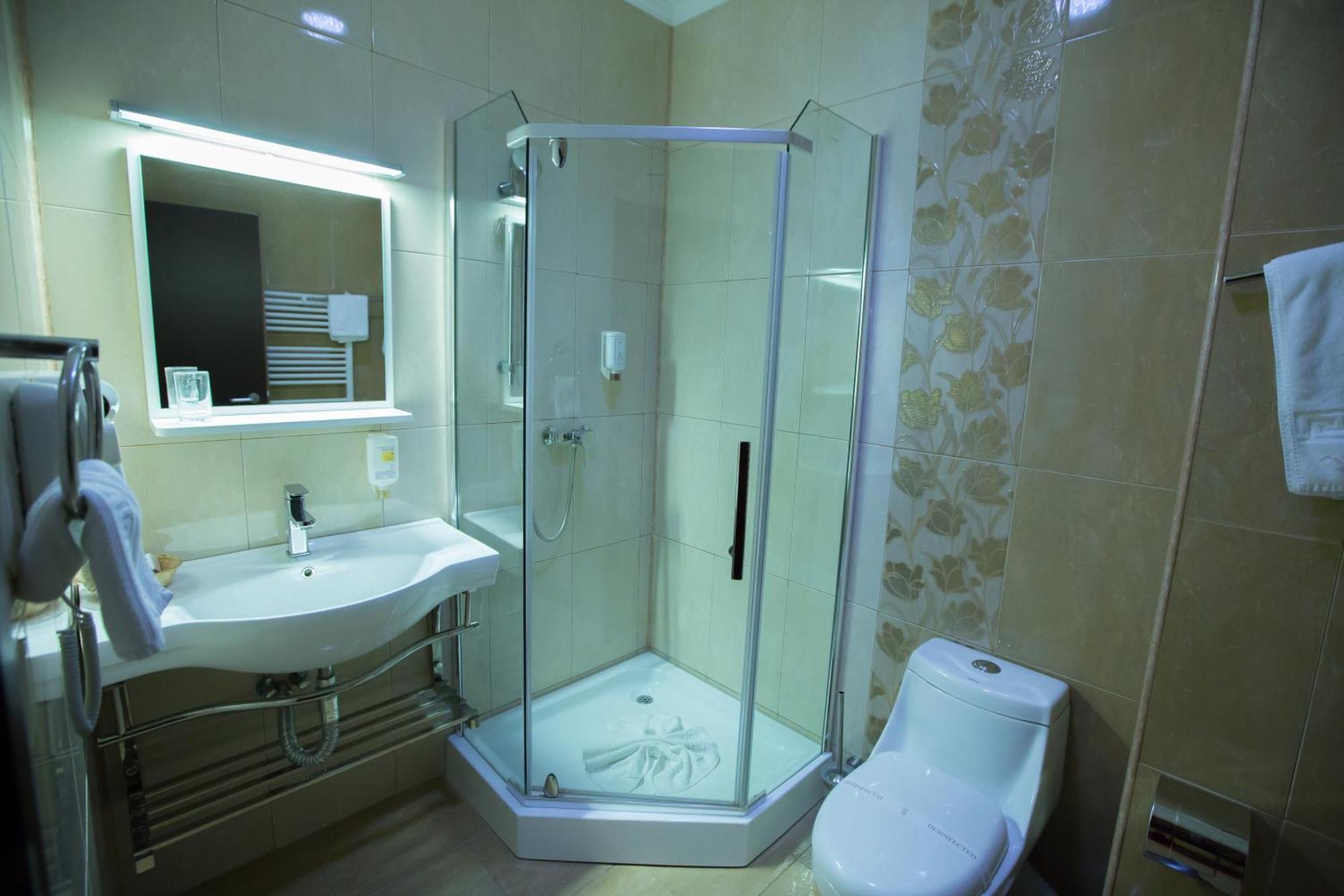 Hotel Meliss Craiova Oda fotoğraf
