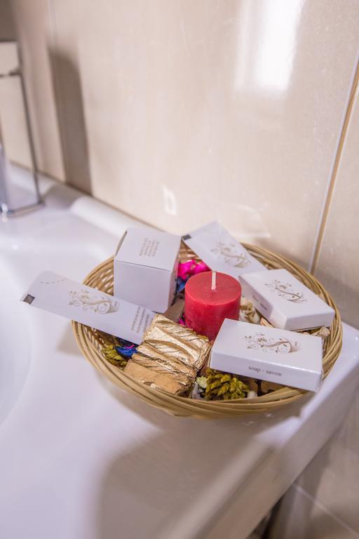 Hotel Meliss Craiova Oda fotoğraf